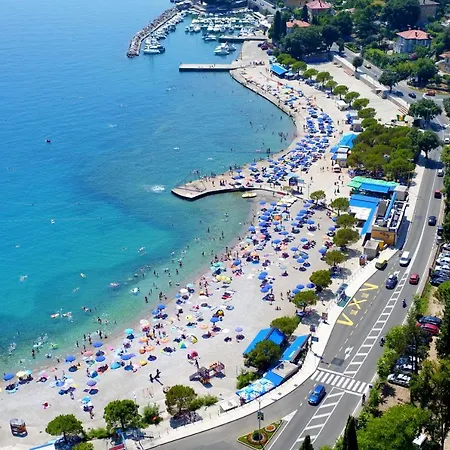 Luxury With A Swimming Pool Rocko Polje, Central Istria - Sredisnja Istra - 2334