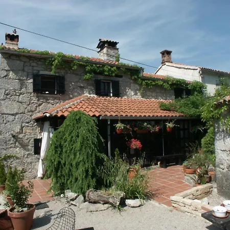 Vila Luxury With A Swimming Pool Rocko Polje, Central Istria - Sredisnja Istra - 2334